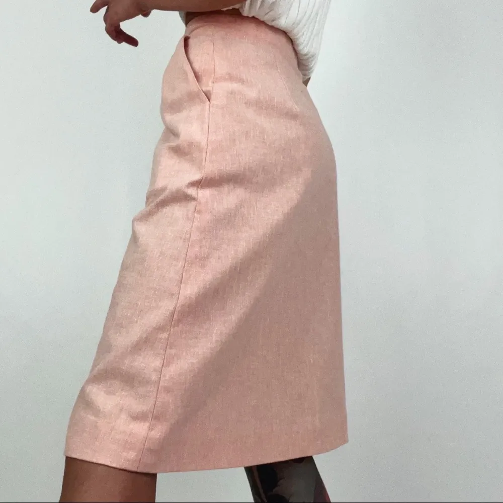 Vintage Button - Image 6