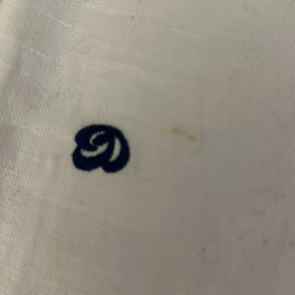 NWOT DOLCE & GABBANA Intricately Embroidered Womens Flare Jeans, Size 26 - Image 2