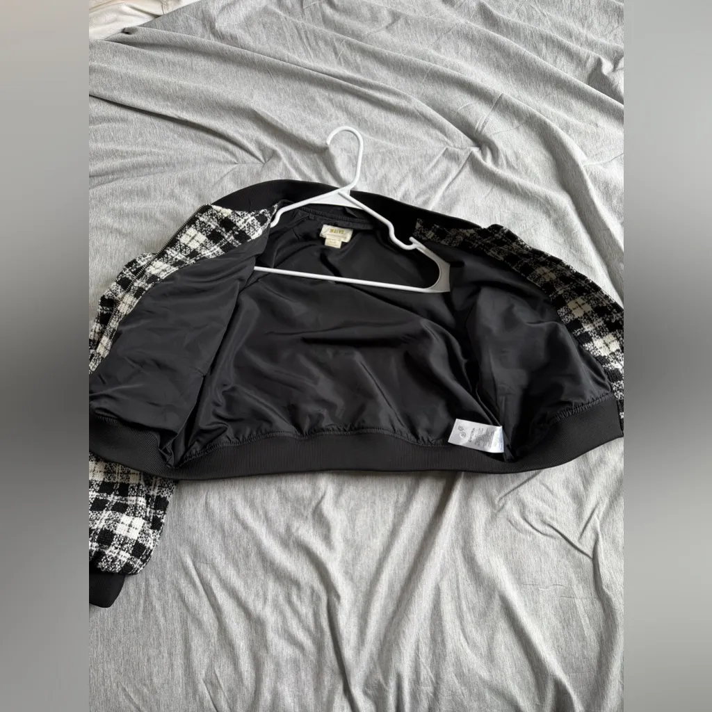 Anthropologie Maeve Plaid Tweed Bomber Jacket M Crop Black White Academia Boho - Image 10
