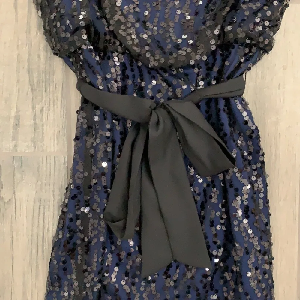 Sequin mini dress with sash - Image 2