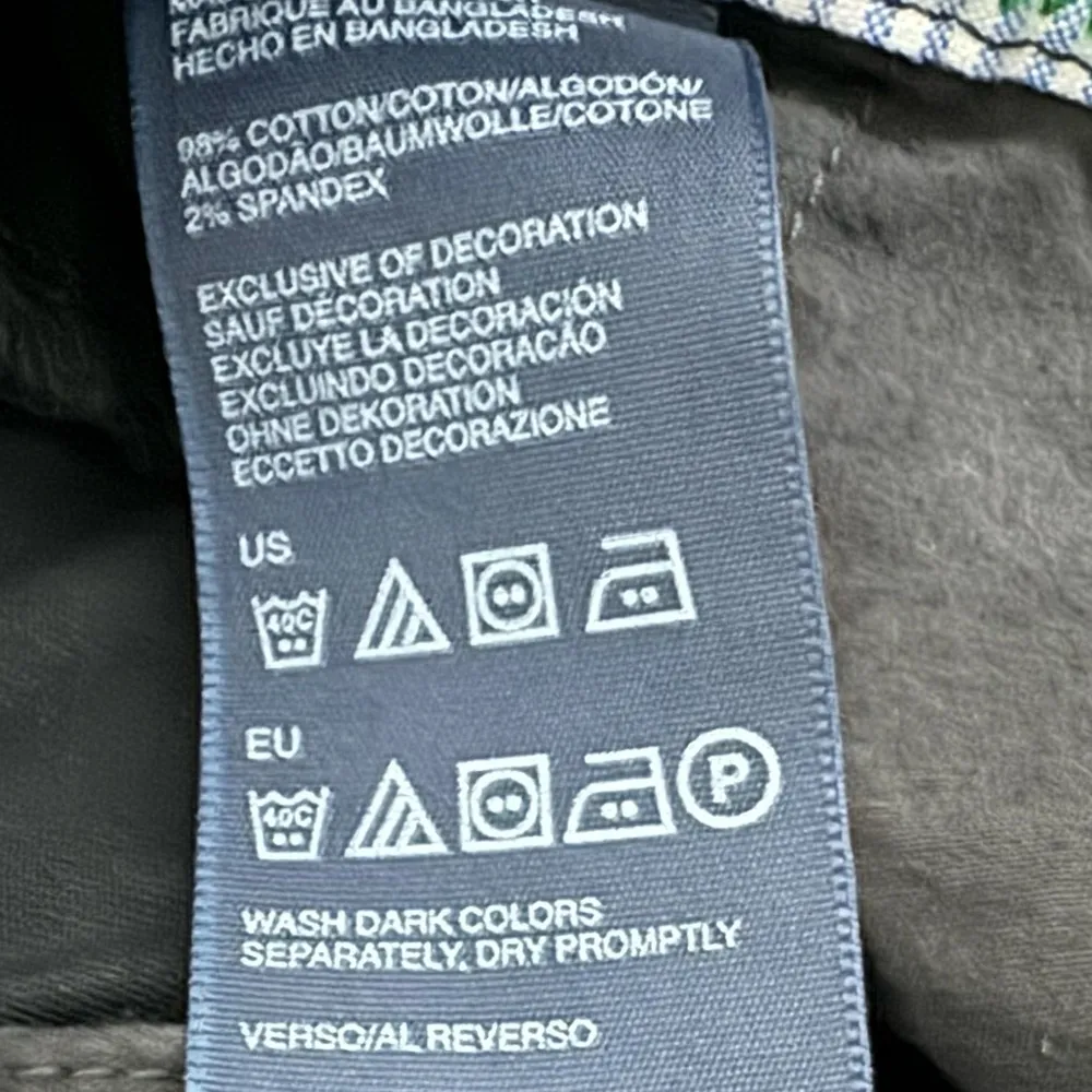 TOMMY HILFIGER Women’s Preppy Lady Bermuda Chino Shorts Classic Navy Sz 10 Chic - Image 8