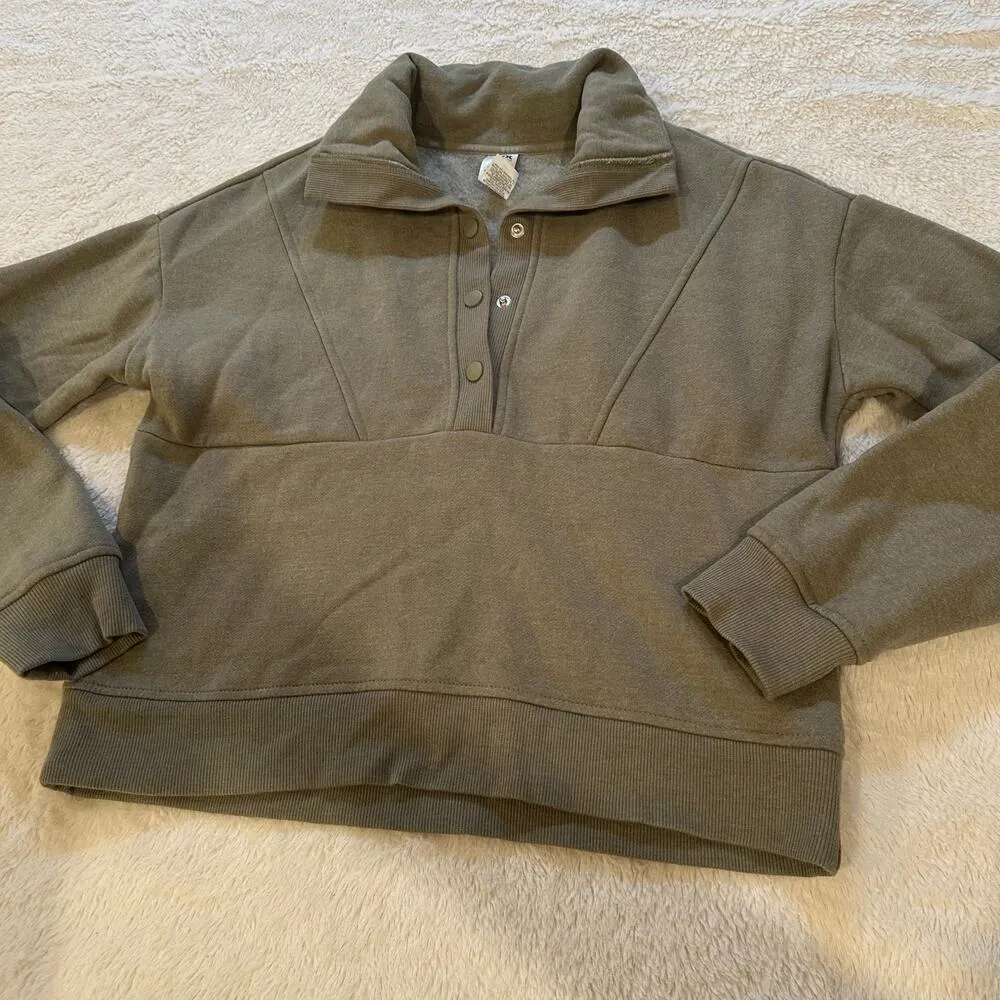 Reebok Sage Green Pull Over Sweatshirt sz S - Image 7