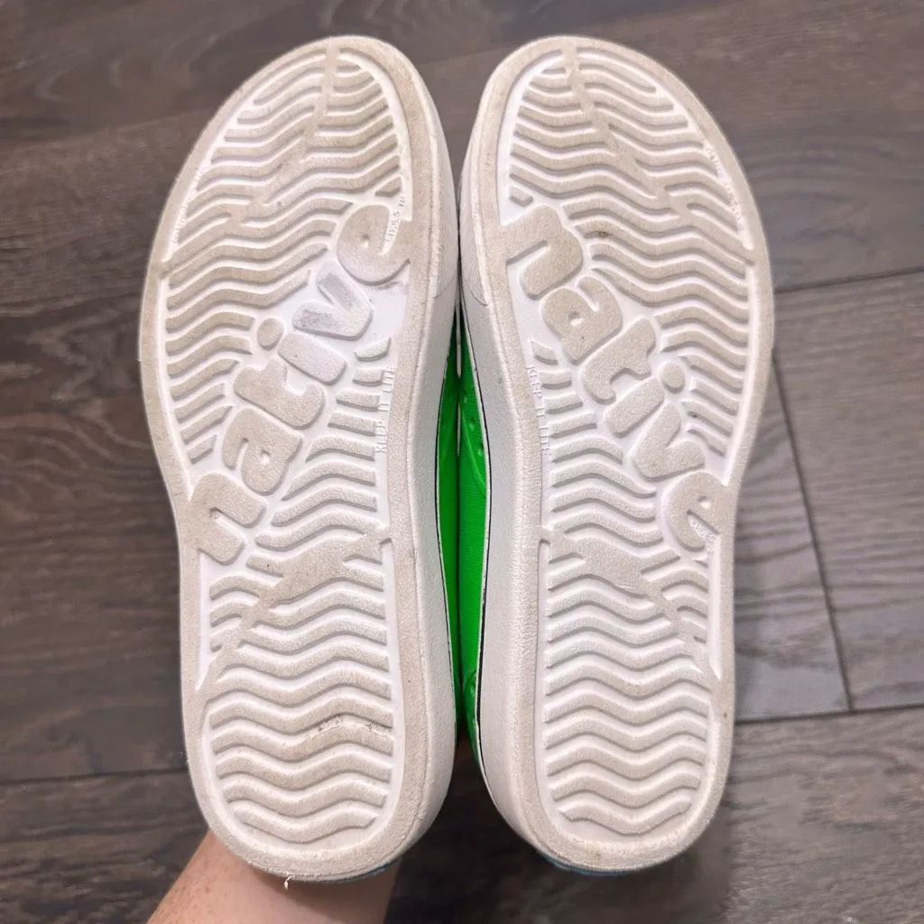 Native Juniors 3 Lime Green Shoes Size undefined - Image 3