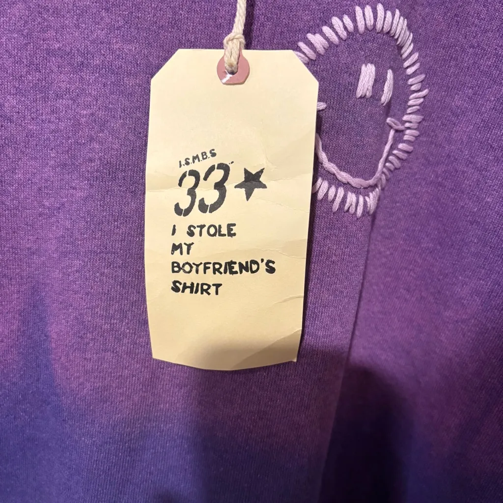 NWT I Stole My Boyfriend’s Shirt Smiley Face xx Sweatshirt | Size: Large Purple - Image 3