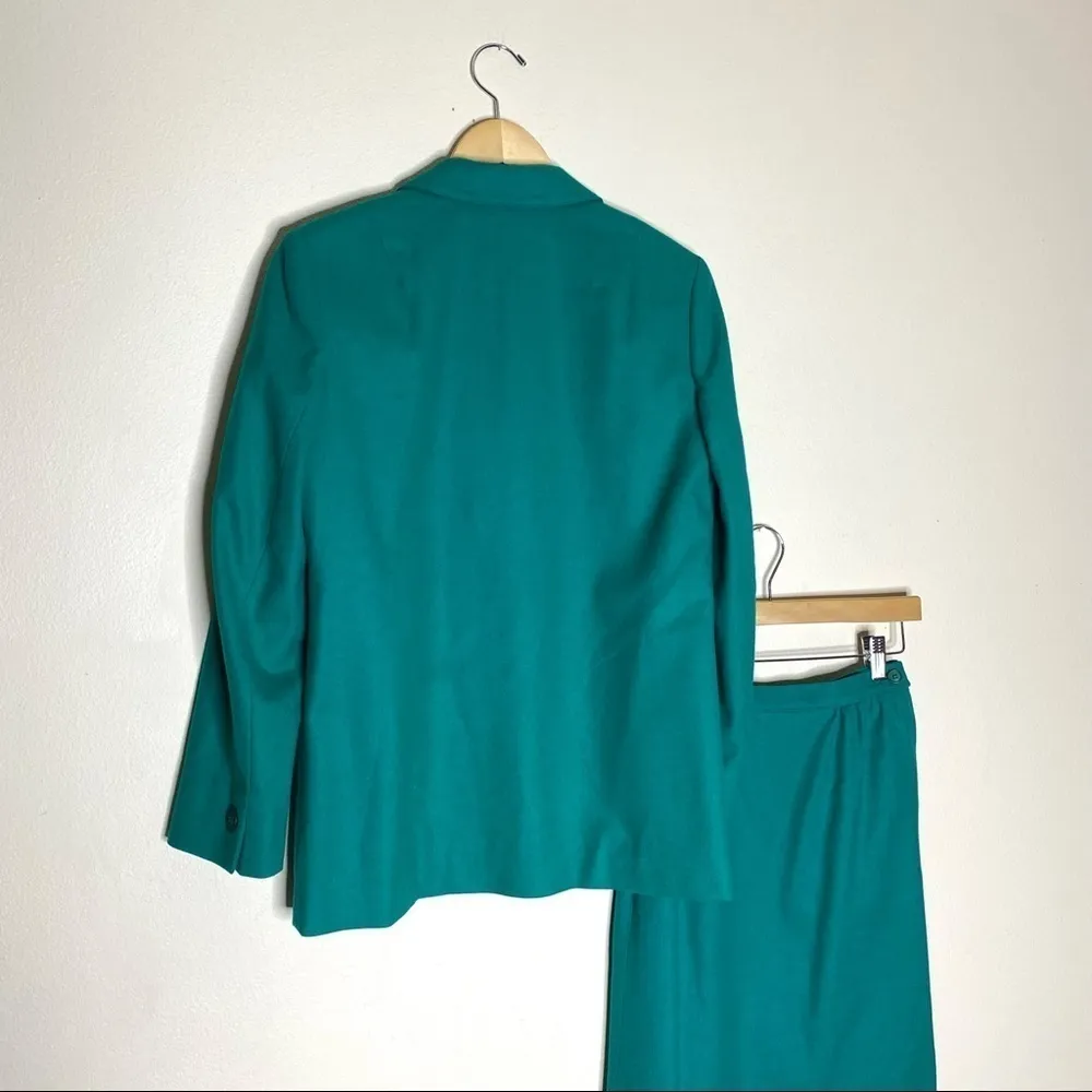 Vintage Pendleton Forest Emerald Green 2 Piece Skirt Set Wool Blazer - Image 10
