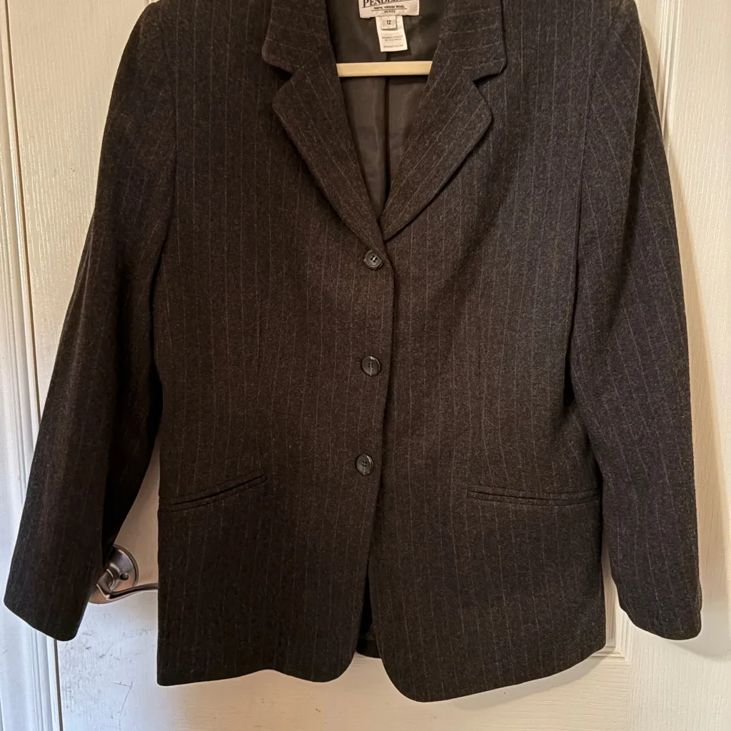 Pendleton  Black Blazer Professional Tailored Suit Jacket - Image 3