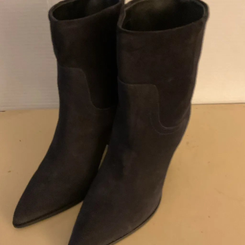 Brochu Walker The Marta women black suede heel boots size 9 - Image 7