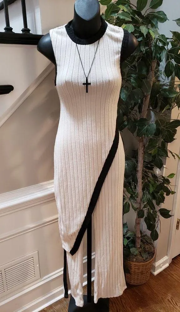 SHEIN 2 Piece Top & Pants Set Womens 6 Beige Wide Leg Rib Knit Asymmetrical Hem - Image 12