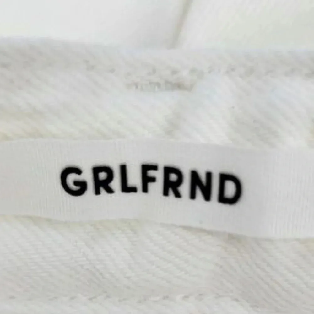 NWT! GRLFRND Thea Pants in Super Moon - Image 3