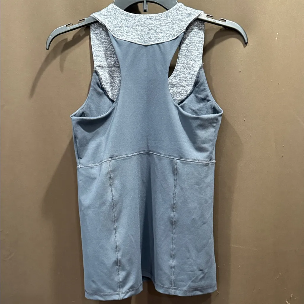 Old Navy Active, Heathered Gray Tank Top, Size M - Image 5