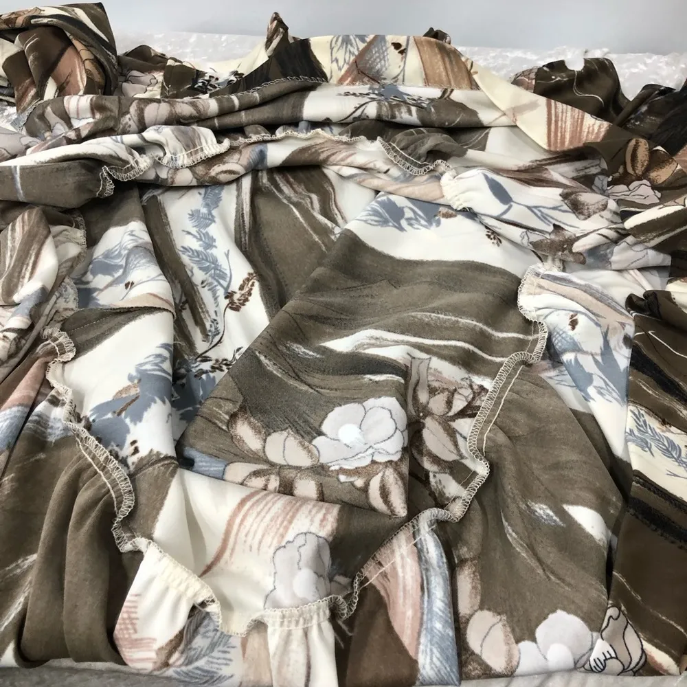 Empress of Dallas Custom Tailored Vintage long sleeve Dress see measurements - Image 8