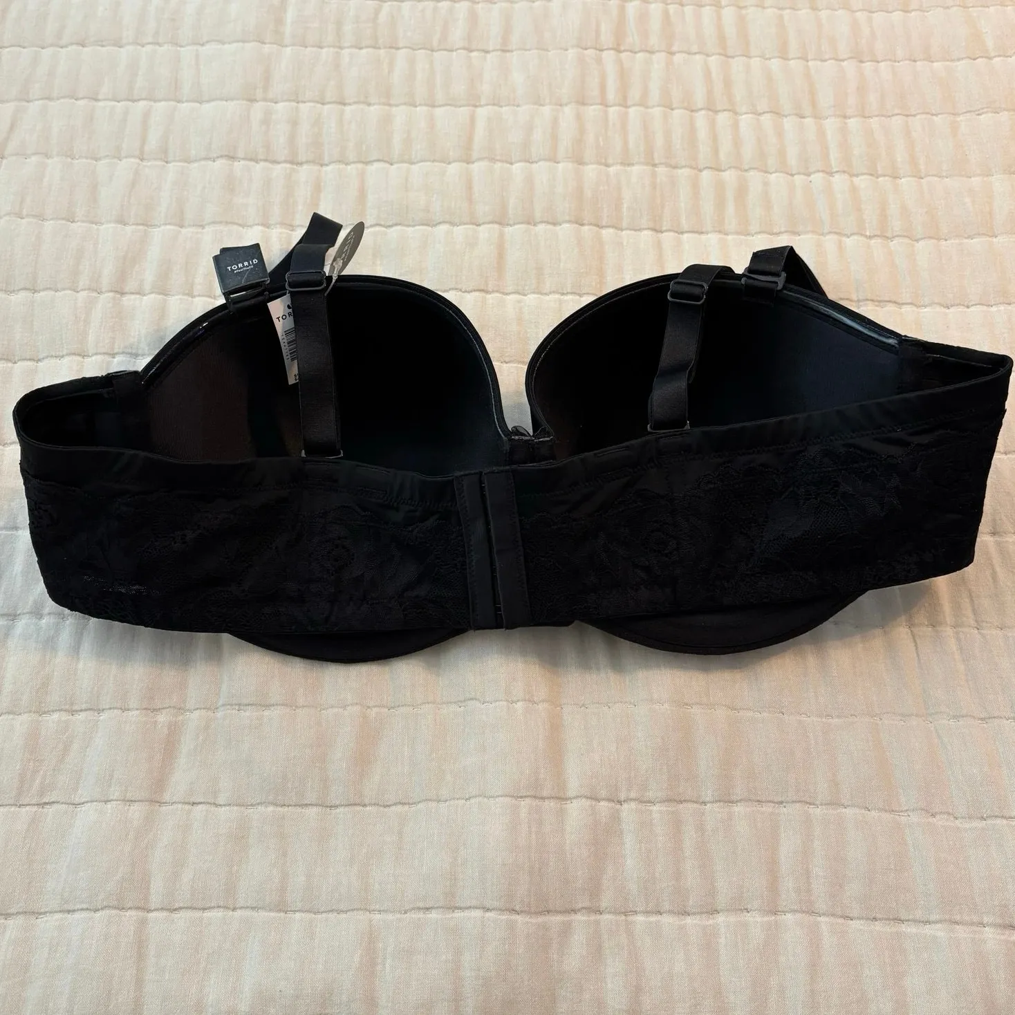 NEW Torrid Size 46D Bombshell Everyday Strapless Push Up Bra Black - Image 3