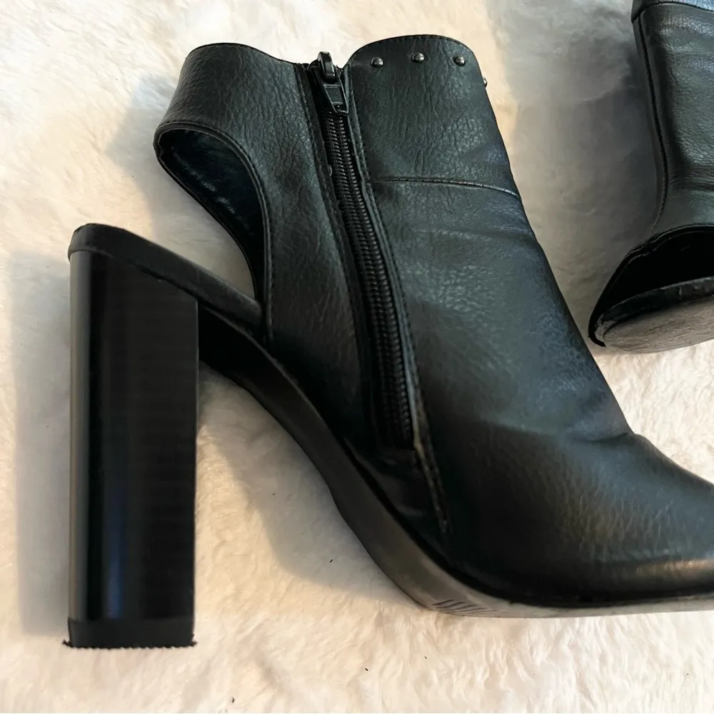 Penny Loves Kenny Open Toed Studded Chunky Block Heel Leather Booties Size 5.5 - Image 7