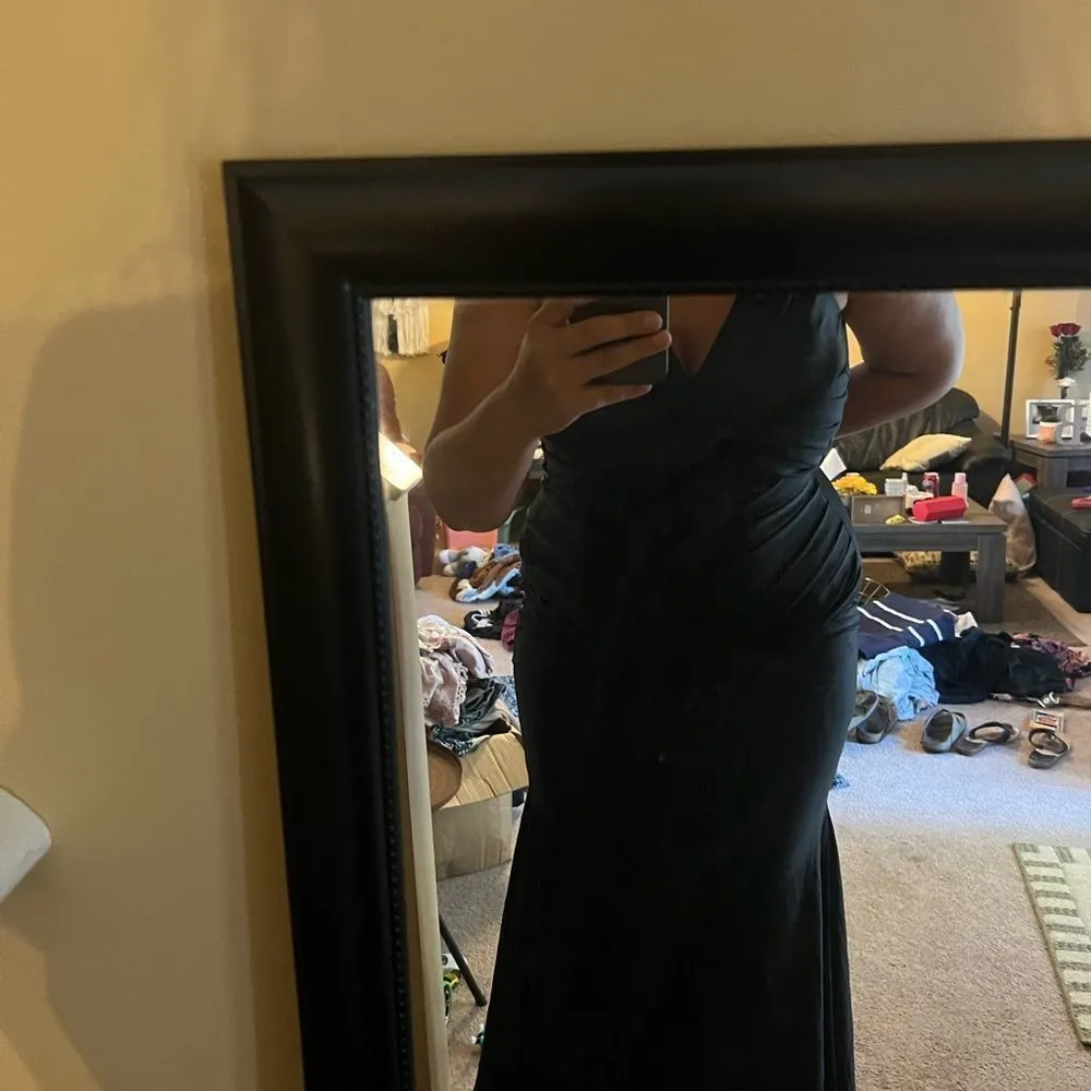 Jessica Angel large black dress - Image 12