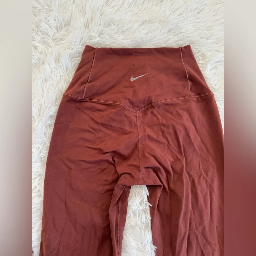 nike yoga dri fit luxe flare leggings - Image 3