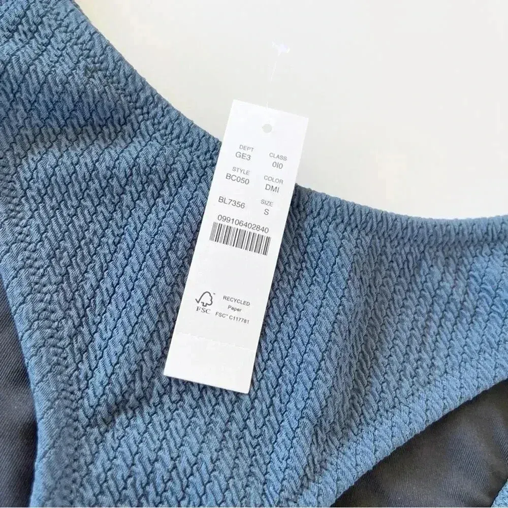 J Crew Textured curved waist cheeky bikini bottom Midnight Blue Size small NWT - Image 2