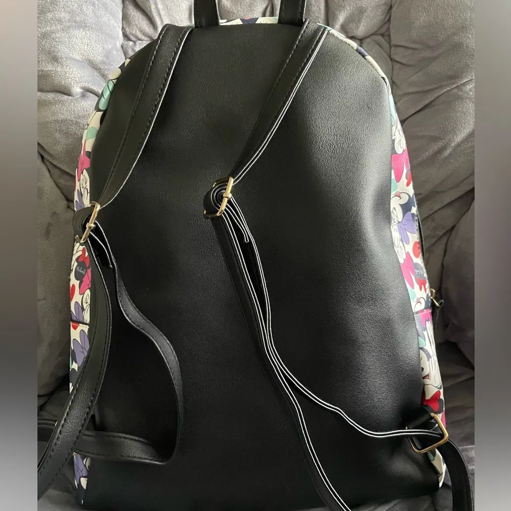 Primark Minnie Mouse Patterned Backpack - Image 2