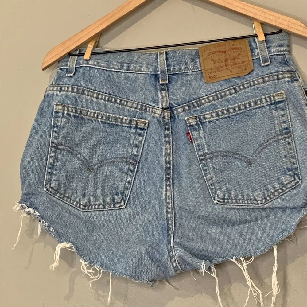 Reworked Levis 550 Cut off Shorts 31" Hi Rise Frayed Sequin Pocket Cinched Booty - Image 4