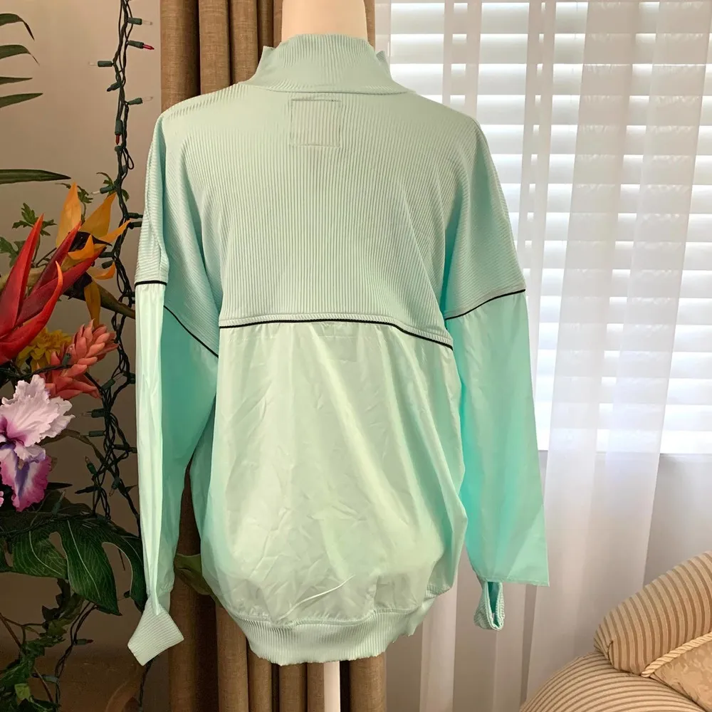 3/$15 Koral Ribbed Windbreaker Pullover in Light Aqua - Image 7