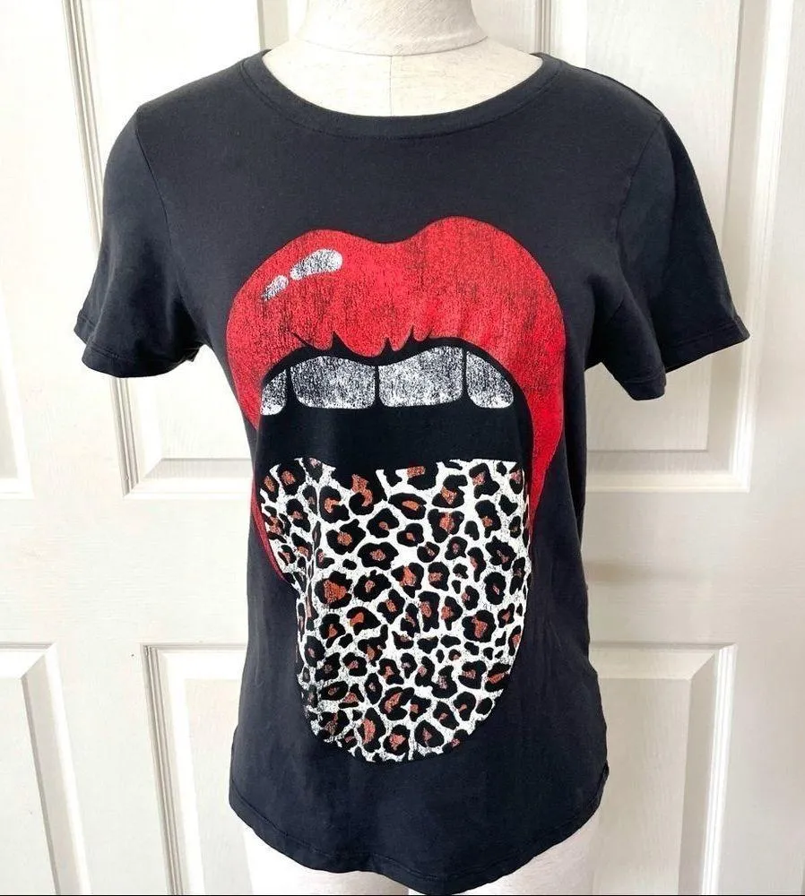 Prince Peter Collection black leopard tongue short sleeved graphic T shirt - Image 11