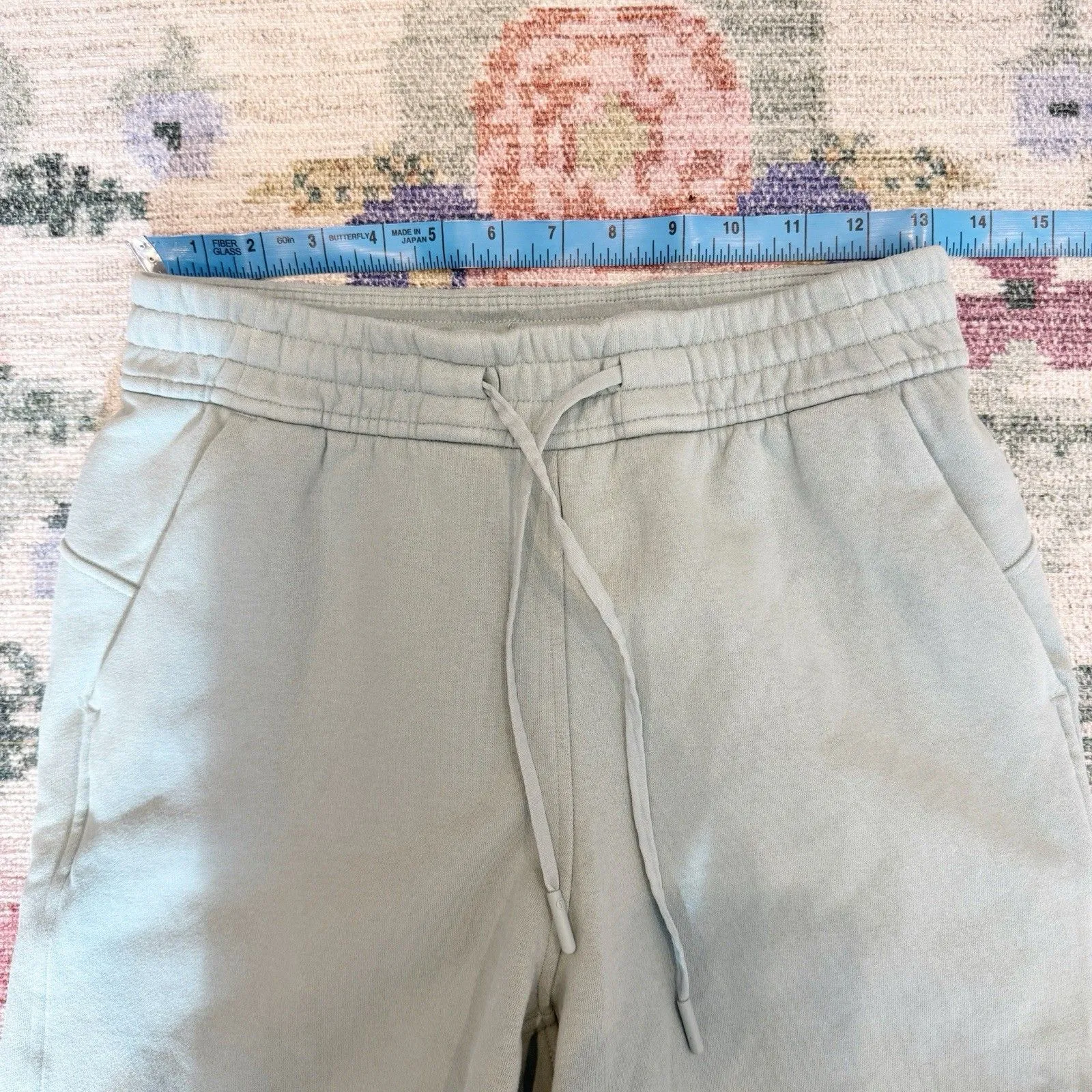 Lululemon Womens Loungeful High Rise Shorts Size 4 Workout Yoga Athleisure Mint Green - Image 5