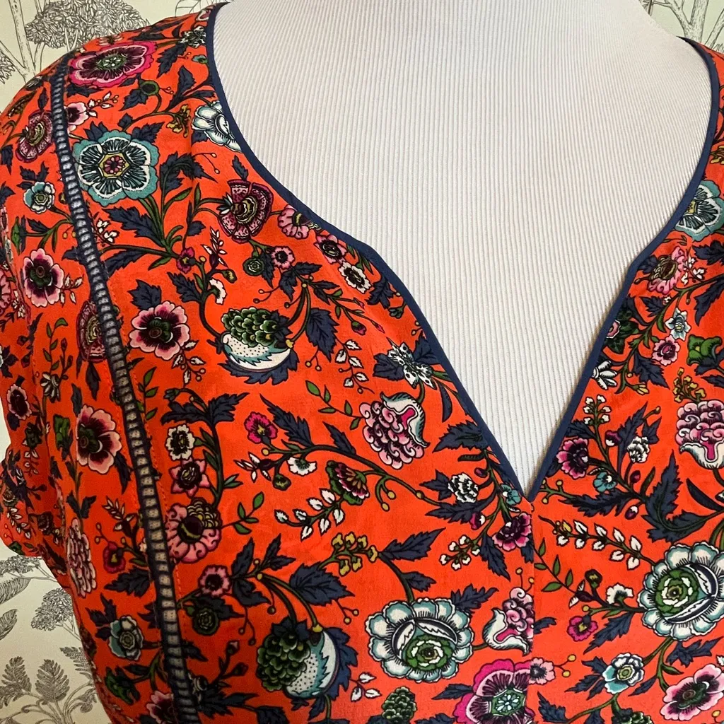 Anthropologie Maeve Silk Red Floral Kimono sleeve Blouse Sz M - Image 6