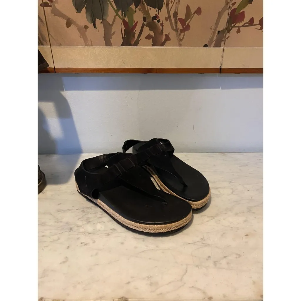 Vince Flint Shoes Womens Size 7.5 Black Suede Thong Sandals Espadrille Flat - Image 2