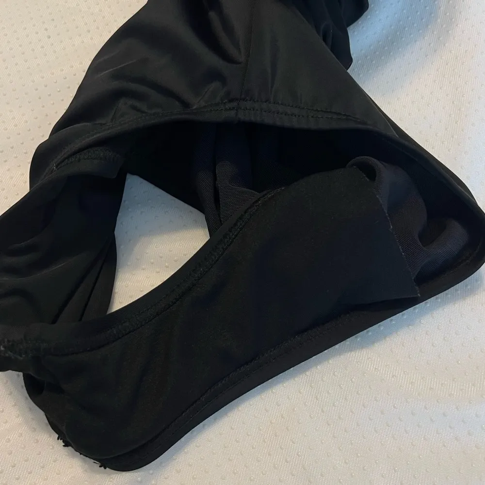 Swimsuits for All One Piece Cut Out Black Swimsuit Women’s Sz 12 Underwire Cups - Image 8