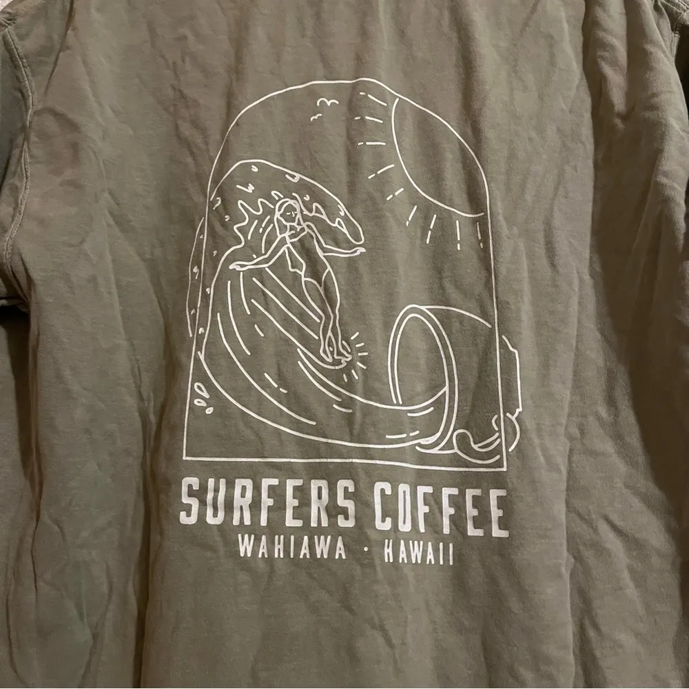 Surfers Coffee Wahiawa Hawaii Light Green Wave Surf Graphic Tee Size Medium - Image 5