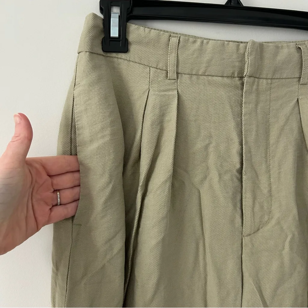 Zara High Rise Pleated Front Wide Leg Light Sage Green Trouser Pants M - Image 3