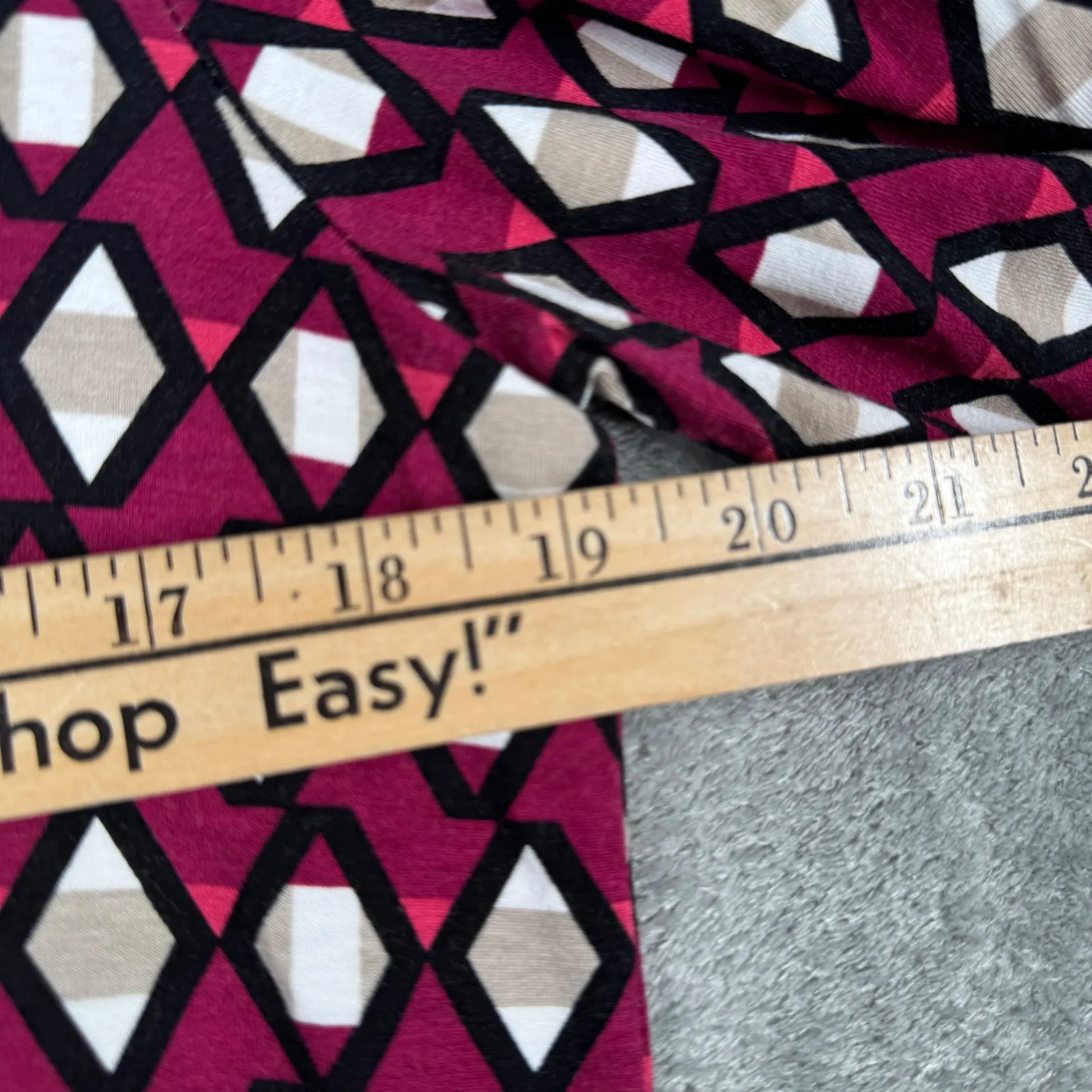 Chicos Shirt Geometric Print Top 3/4 Sleeve V-Neck Blouse Diamond Pattern Size M - Image 12