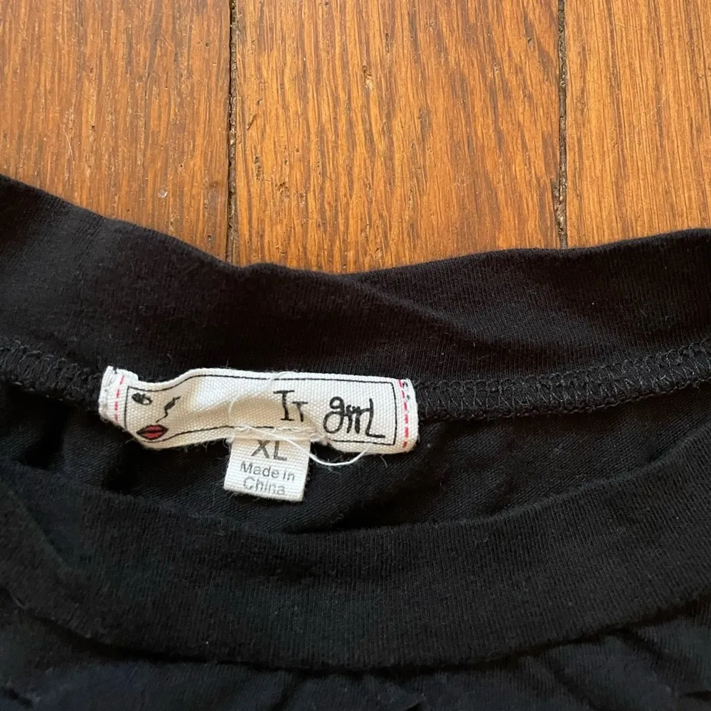 Cropped Distressed Tee Black Size L - Image 8