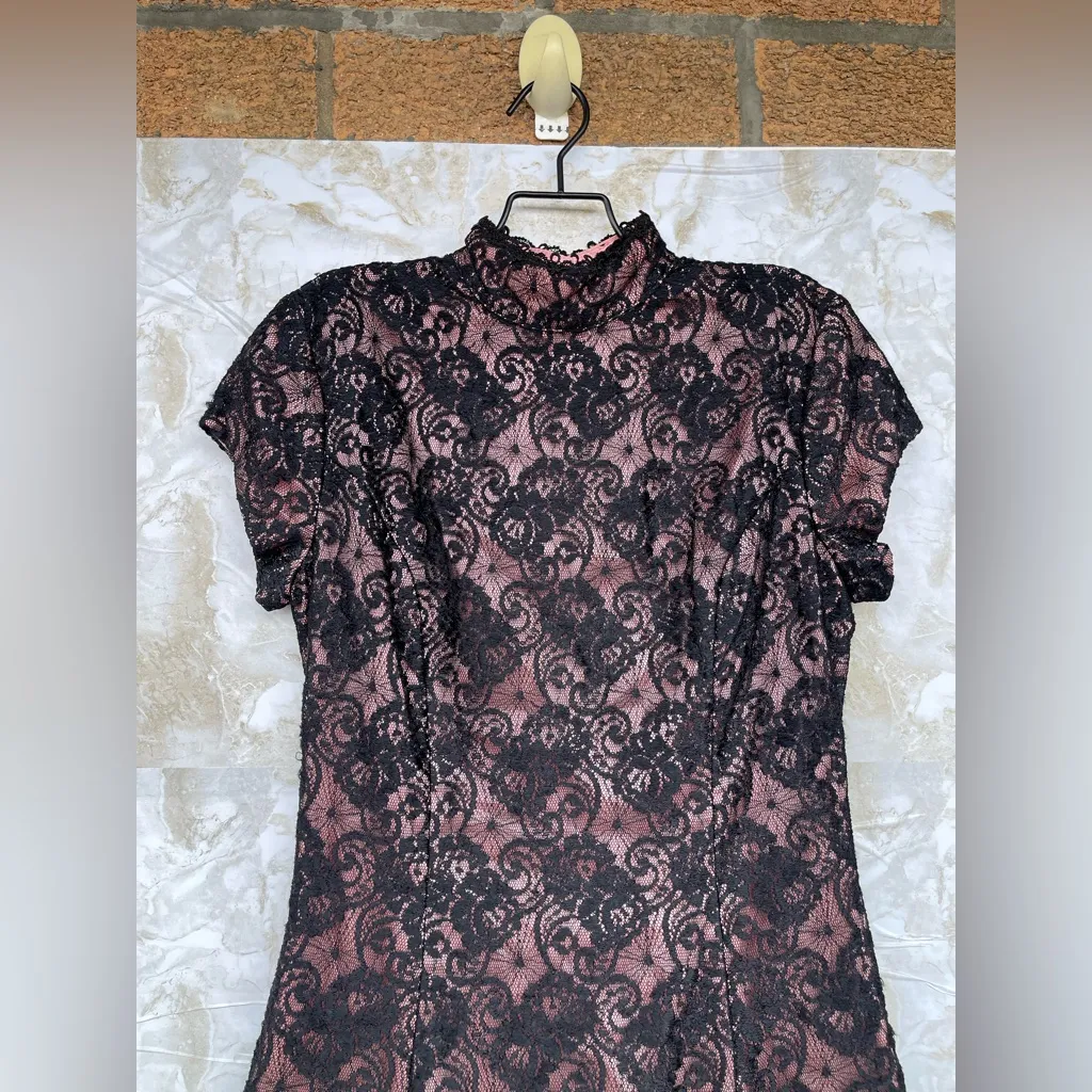 jessica mcclintock Cheongsam style size 4  lace maxi dress - Image 3