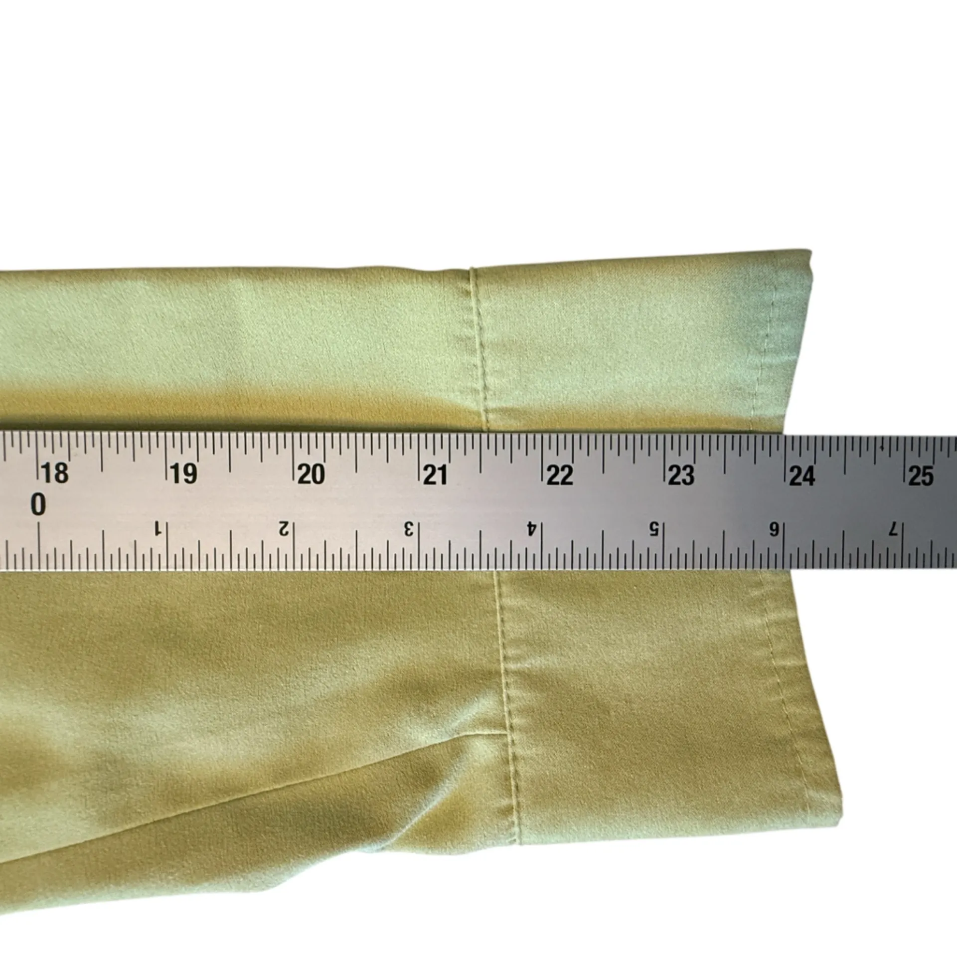 Talbots Lime Green LS Soft Brushed Polyester Buttonup Blouse Women’s Size Med - Image 7