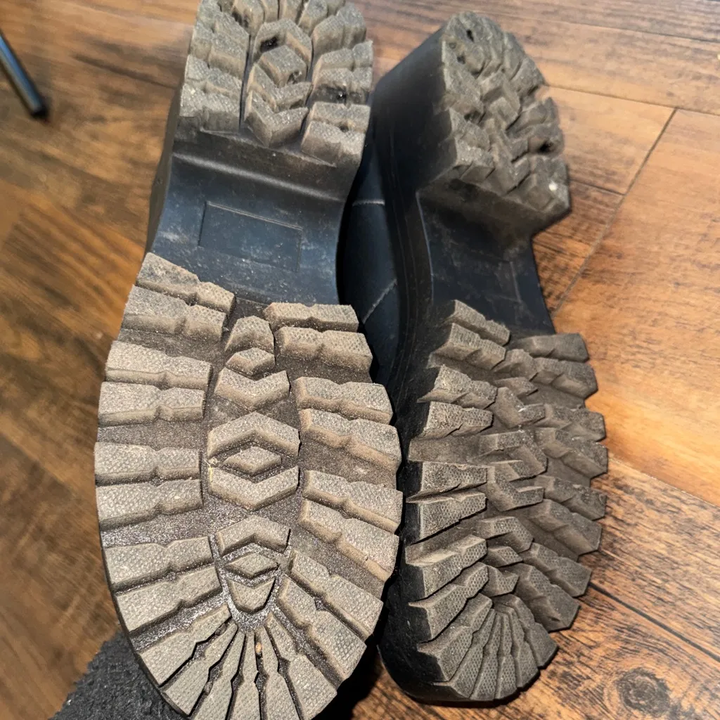 Madden Girl Studded Black Booties - Image 9