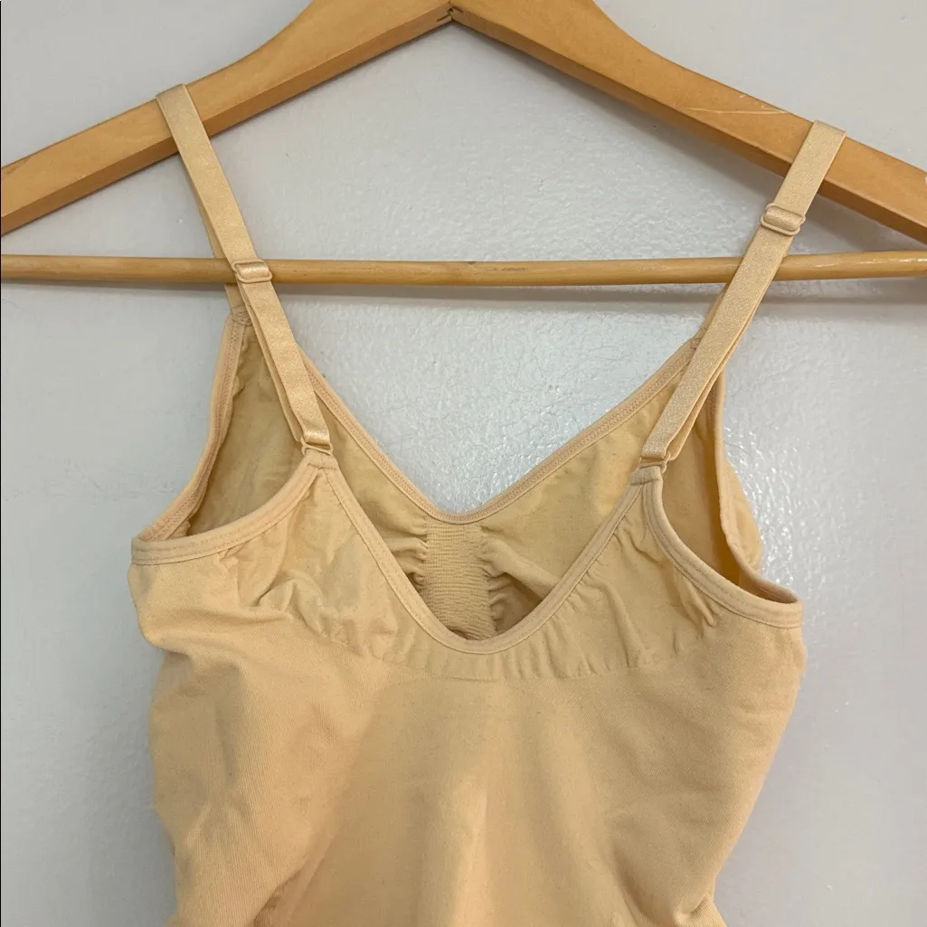 MOVING SALE Nude Beige Shapewear Thong Bodysuit Tan Size M - Image 8