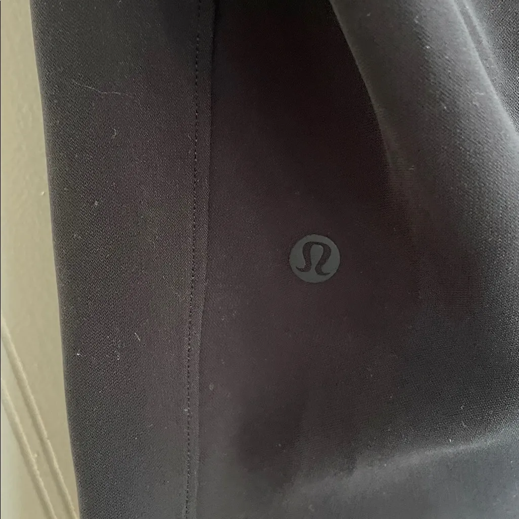 LULULEMON On The Fly Jogger in Black Size 8 - Image 11