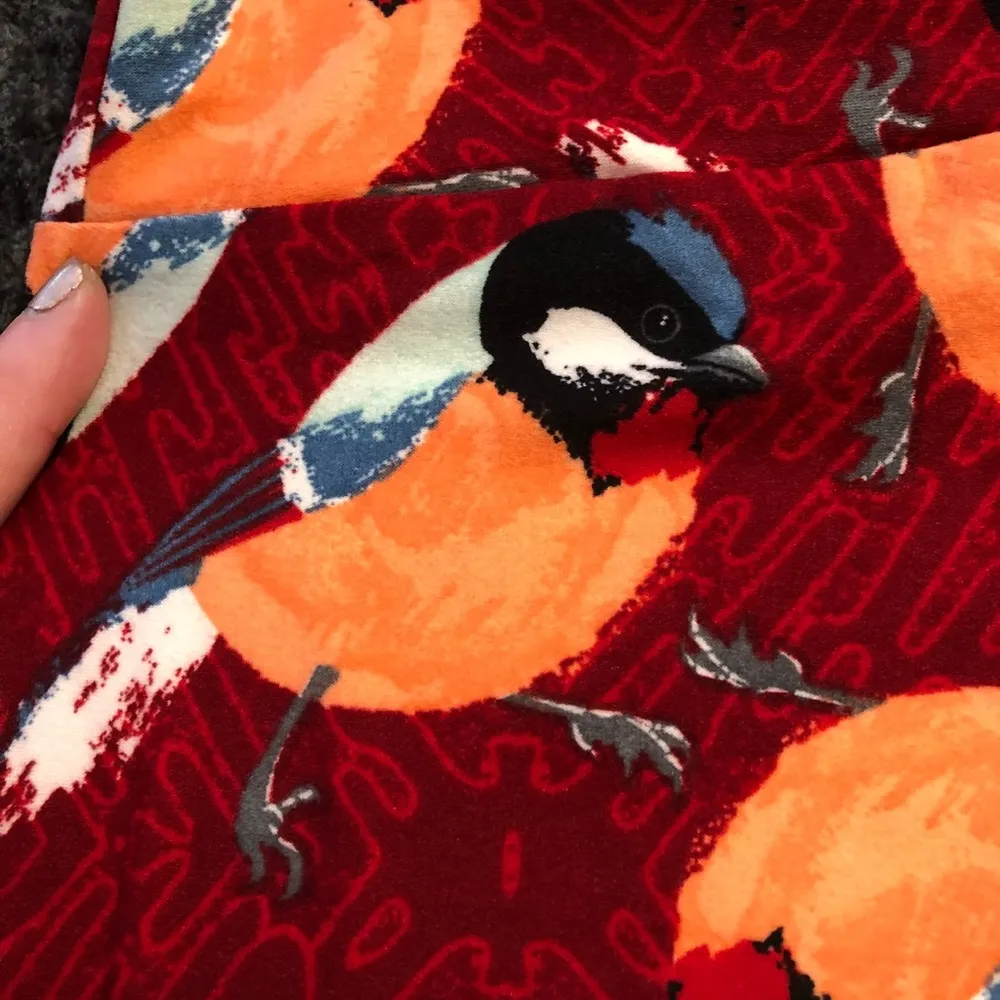 🔹 4 for $30 Lularoe OS Leggings - Image 2