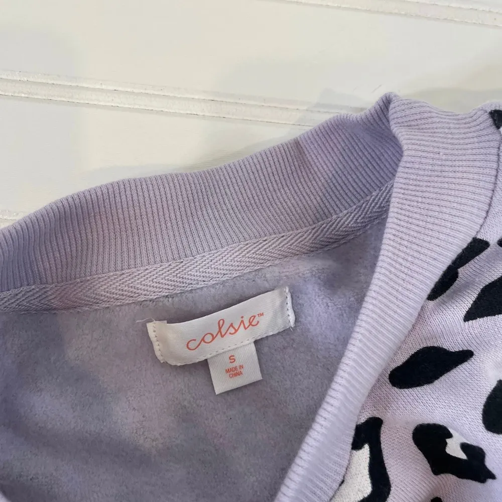 Gymshark & Coolsie Animal Print Sweatshirt & High Rise Leggings Bundle Size S - Image 4