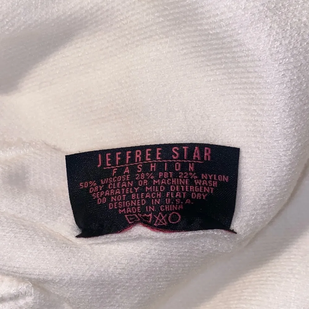 Jeffree Star Pink Pom Beanie Hat - Image 4