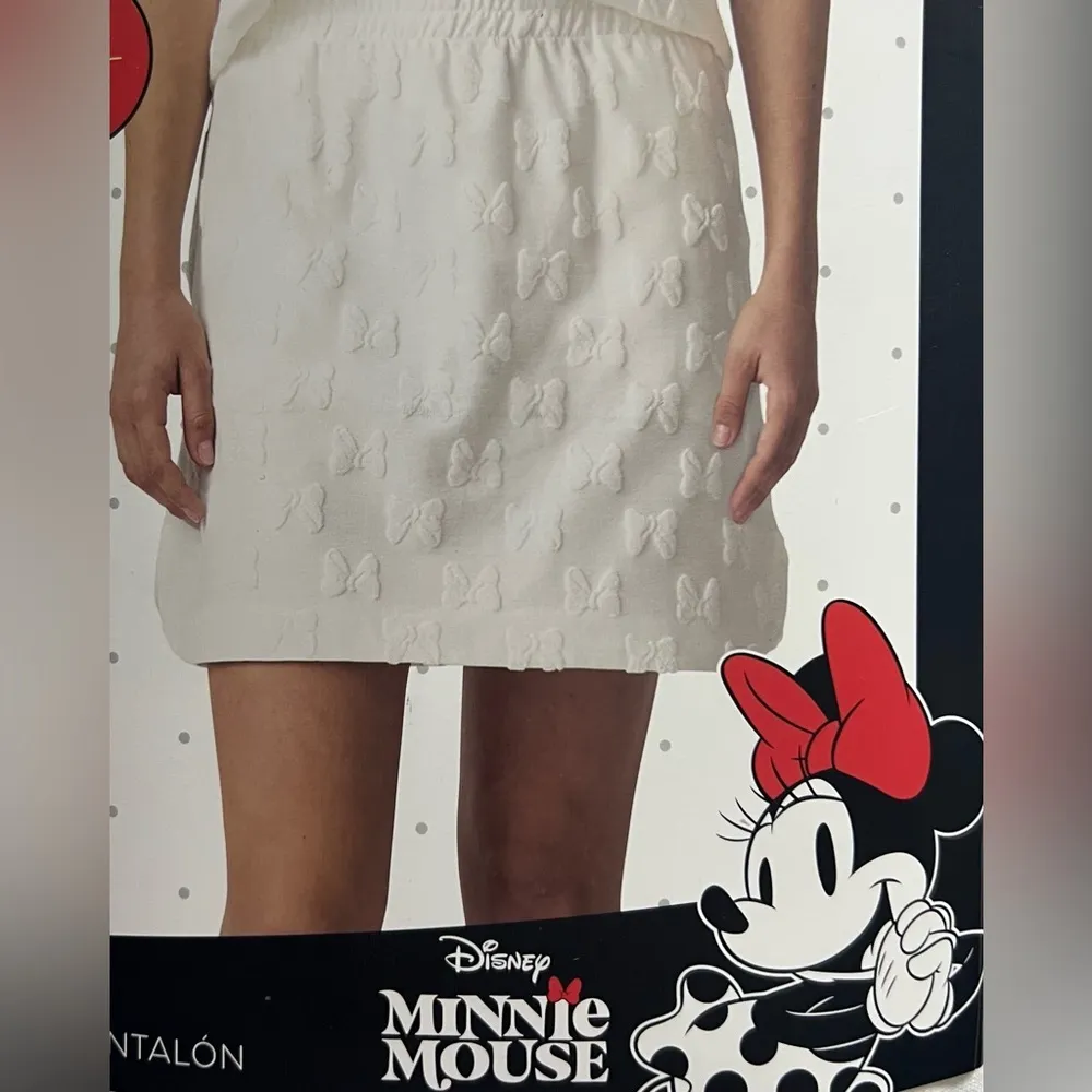 NWT Disney Minnie Mouse Skirt, Size S - Image 2