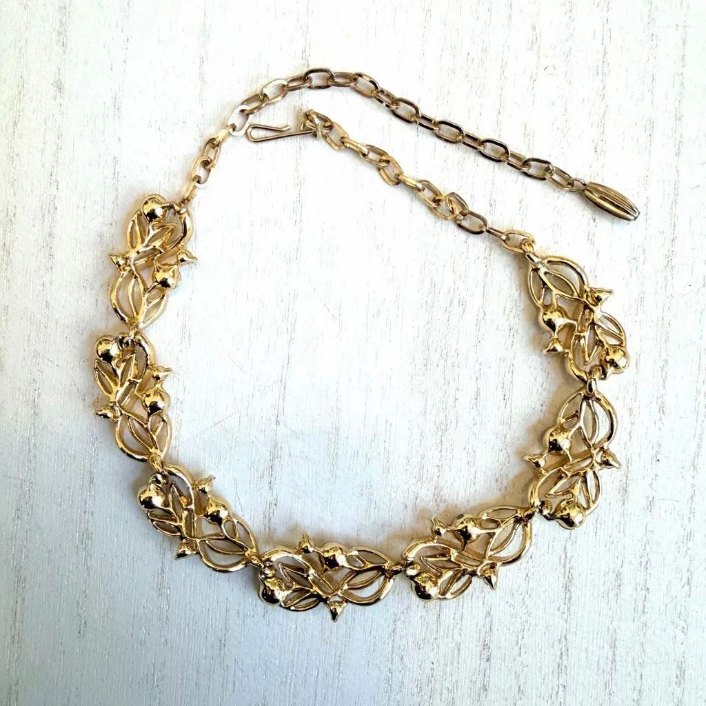 Vintage Gold Tone Leaf & Vine choker Necklace with Aurora Borealis Rhinestones - Image 3