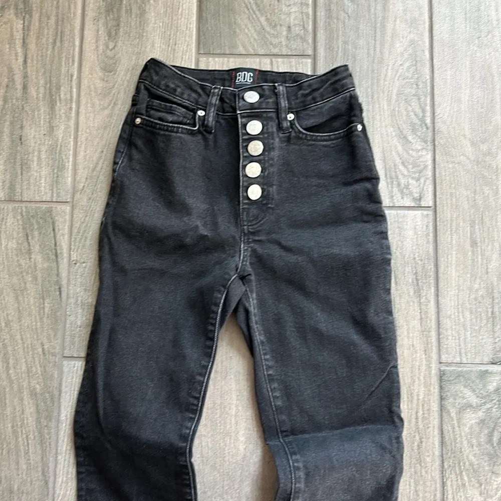 BDG girlfriend high rise button front jeans - Image 2