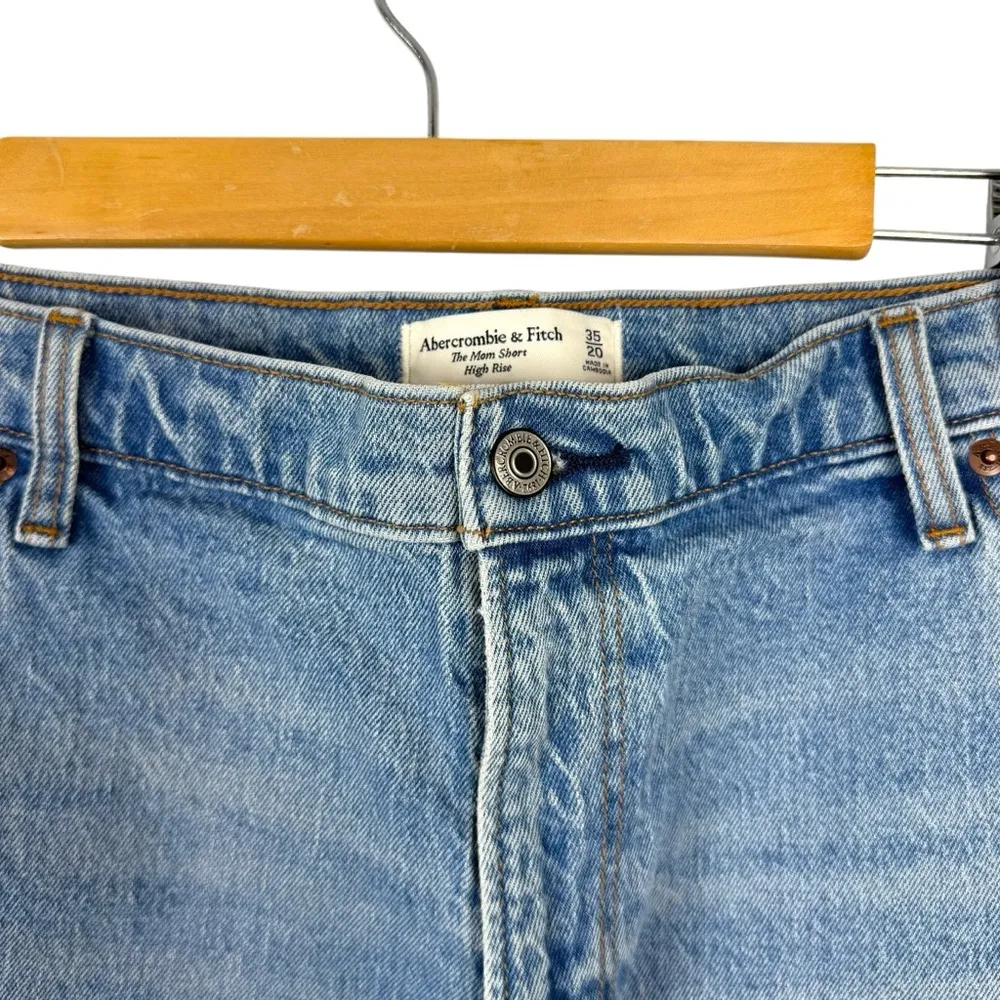 NWT Abercrombie Fitch The Mom Short High Rise Curve Love Cutoffs Denim Size 35 - Image 5