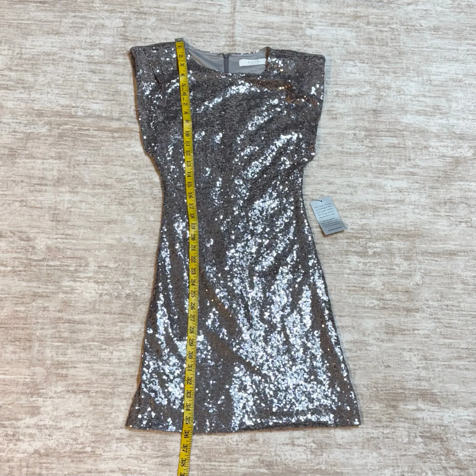 ASTR the Label Womens XS Silver Sequin Sleeveless Dress Disco Party Cocktail New - Image 5