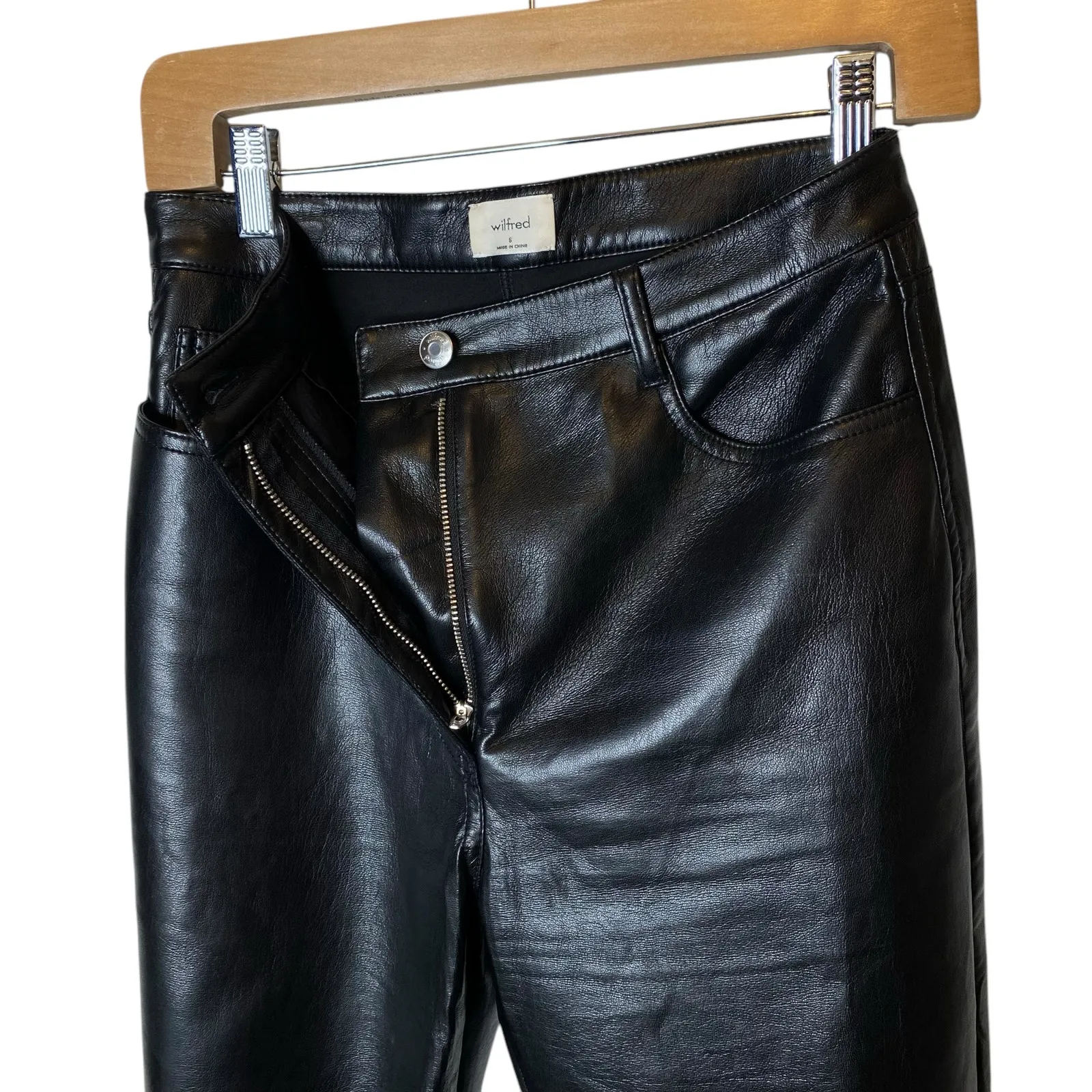 Wilfred Aritzia Melina Faux Leather Pant - Image 5