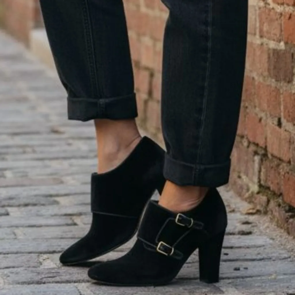 Tory Burch Carley Velvet Monk Strap Booties $395 Size 7.5M   S3984 - Image 9