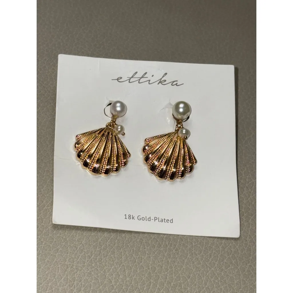 Ettika Shell Earring in Gold Womens Sea Pearl Dangle Drop Jewlery - Image 2