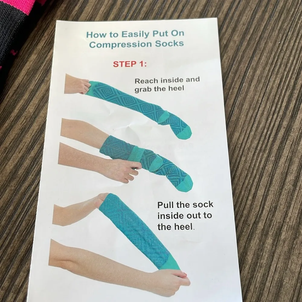 Levsox Wide Calf Compression Socks - Image 3