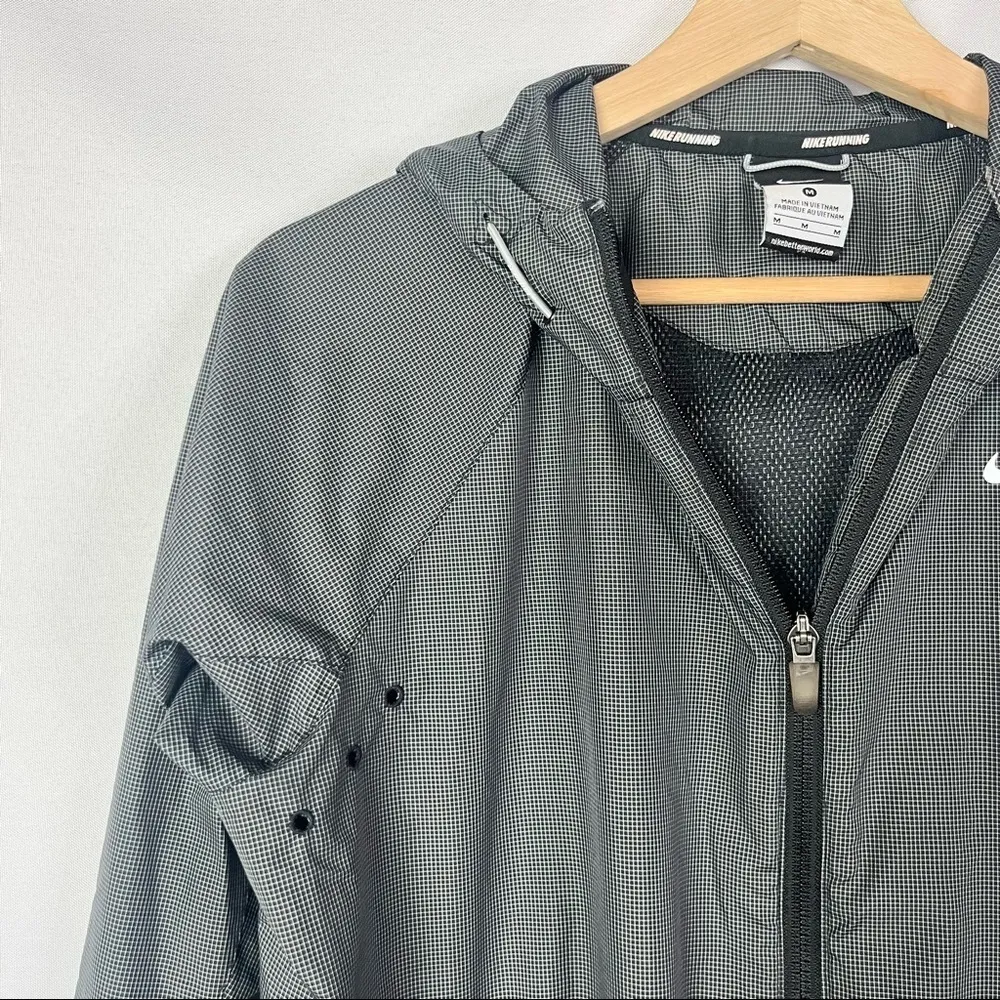 Nike Gray Check Vapor Lightweight Running Athletic Jacket M - Image 3